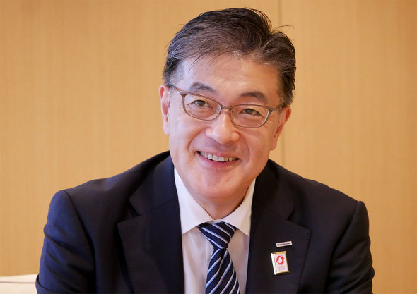 pi\jbN O[v z[fBOX 팩YK CEO AI p Ԏs KV