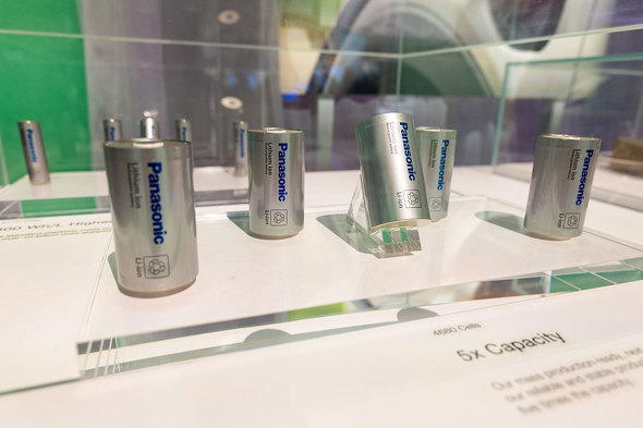 CES 2025 pi\jbN O[v Umi 팩 YK Anthropic AI 250Nv 5