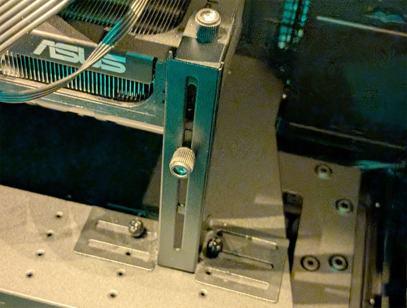 }EXRs[^[ G TUNE uh uh`FW VS V^[P[X PC