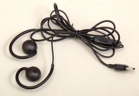 nwm WIRED nwm DOTS CtH k[ NTT\meB USB Type-C 3.5mm C[h