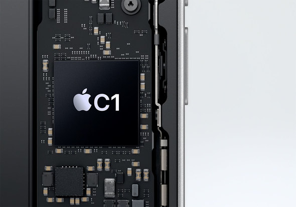 Apple Intelligence iPhone 16e z[{^ Lightning USB Type-C X^_[h