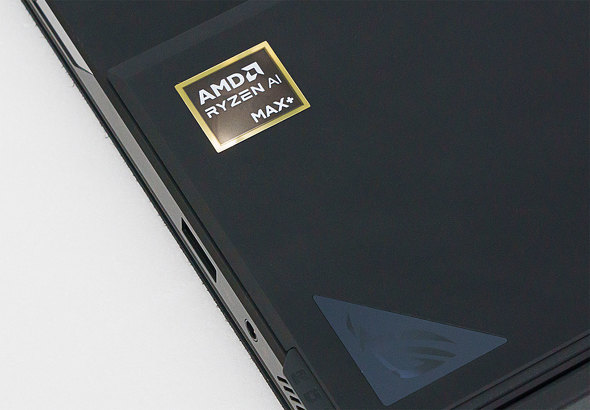 2in1 ^ubg ROG Flow Z13i2025jGZ302 13.4^ m[gPC Q[~O nCY