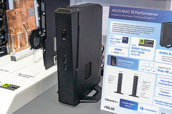 ASUS JAPAN COMPUTEX TAIPEI 2025 u[X ProArt NUC Copilot+ PC E Ink