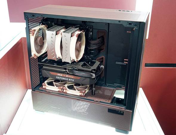 Noctua I[C ȈՐ N[[ |v É COMPUTEX TAIPEI 2025