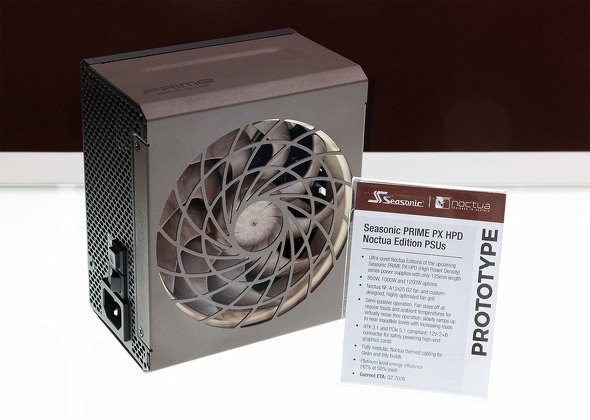 Noctua I[C ȈՐ N[[ |v É COMPUTEX TAIPEI 2025