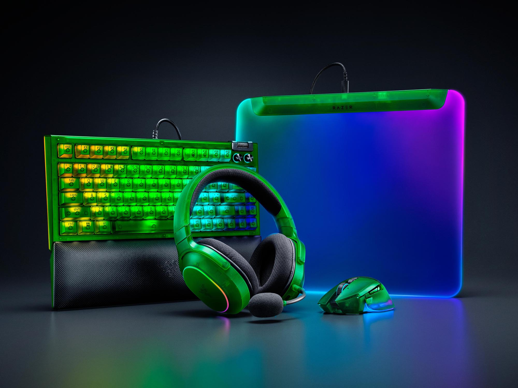 えーすけ様線 値下げ Razerゲーミングキーボードとマウスセット Amazon