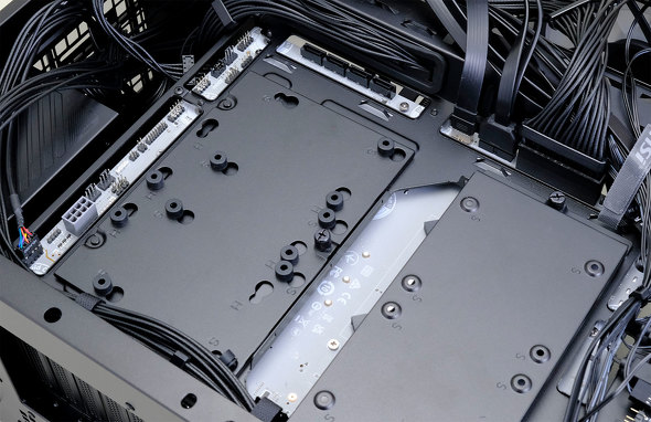 GGXACRs[^[Wp MSI PC z Project Zero PCP[X }U[{[h