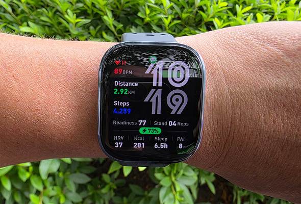 Amazfit Gg[ Amazfit Bip 6 X}[gEHb` y i A~