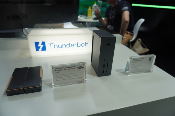 Thunderbolt 5ΉM.2 SSDGN[W[WĂ