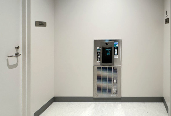 Apple Store Abv cX XgA ~c  S֋ E֐ 2025