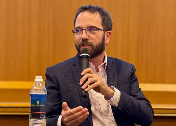 vCoV[ Apple c`mw V|WE |V[ eNmW[ C^[lbg