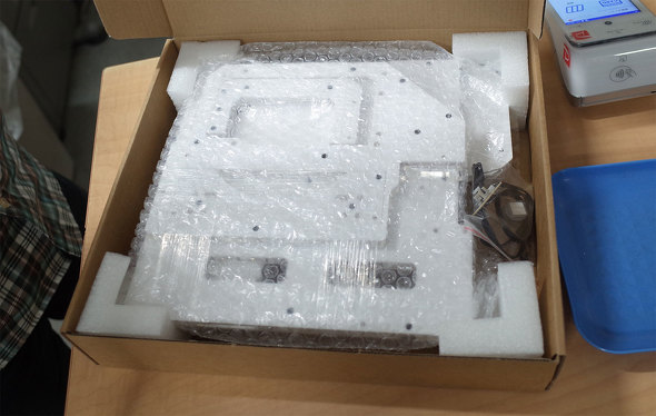 IIXybNɓׂuRhino MvizCgj