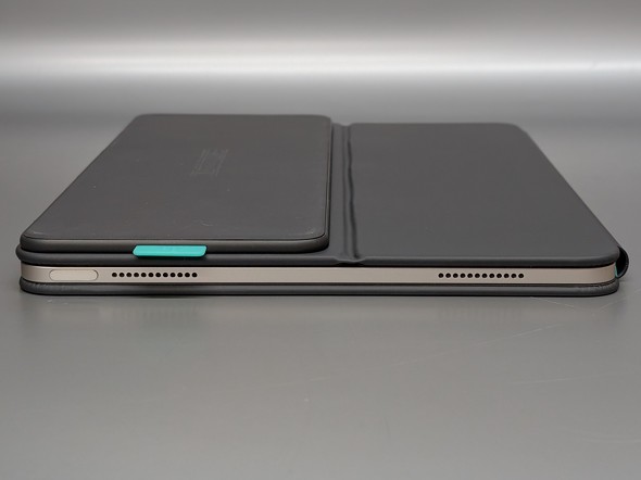 WN[ Flip Folio iPad L[{[h P[X ̌^ ^b`pbh یJo[