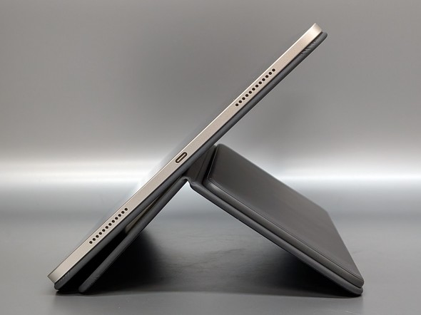 WN[ Flip Folio iPad L[{[h P[X ̌^ ^b`pbh یJo[