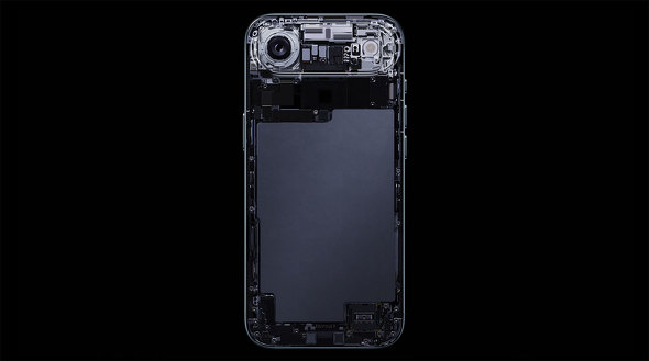 Apple Apple iPhone Air X}[gtH X ʐ^ ^ J A19 Pro