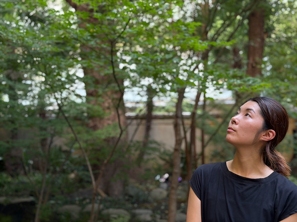 Apple Apple iPhone Air X}[gtH X ʐ^ ^ J A19 Pro