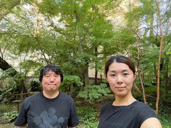 Apple Apple iPhone Air X}[gtH X ʐ^ ^ J A19 Pro