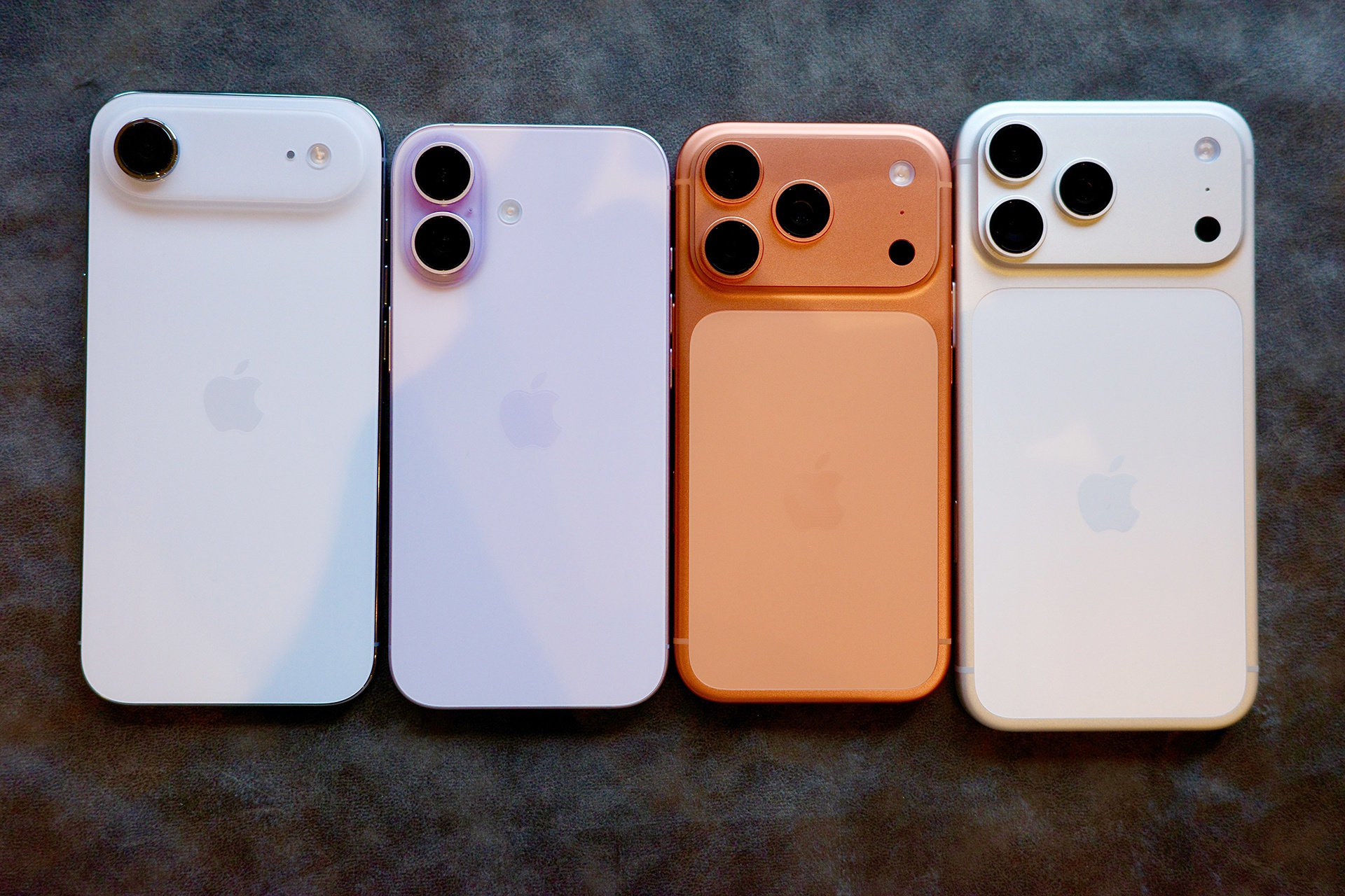 レ*光様 iPhone (モデル不明) 本体 iPhoneの機種名の確認方法とシリーズ毎の違いを徹底解説 | 【スマホ