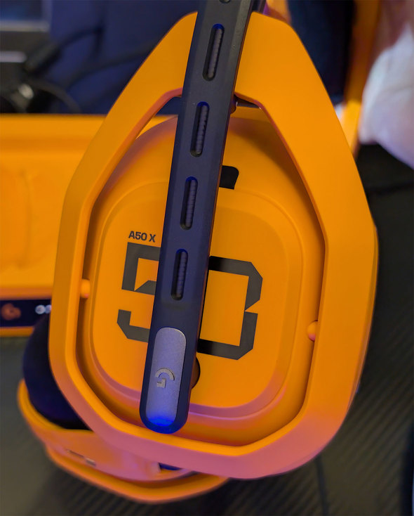 WN[ Logitech sbhgK[ }EX Q[~O PRO X2 SUPERSTRIKE