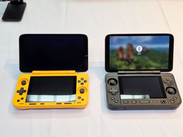 uAYANEO Pocket DSvƁuAYANEO FLIP 1S DSv