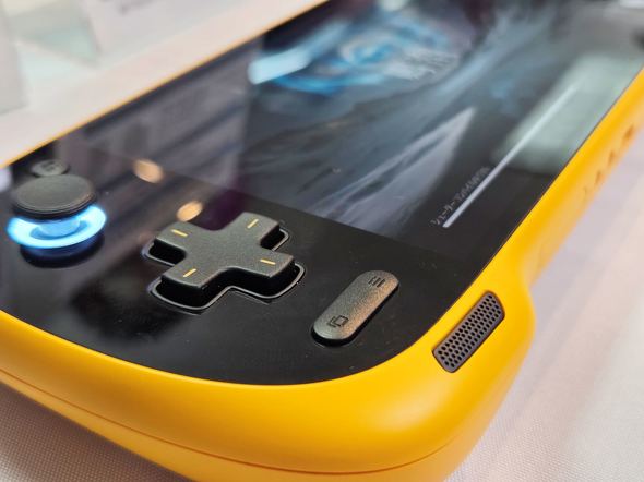 フロントはオールガラス