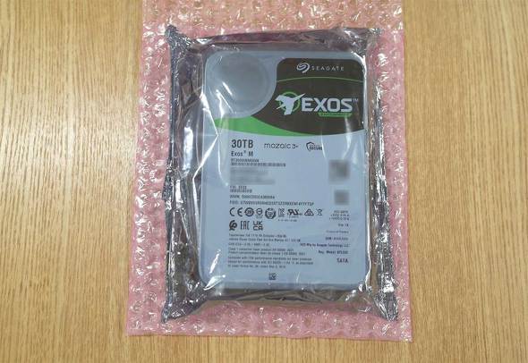 IIXybNɓׂuExos M ST30000NM004Kv