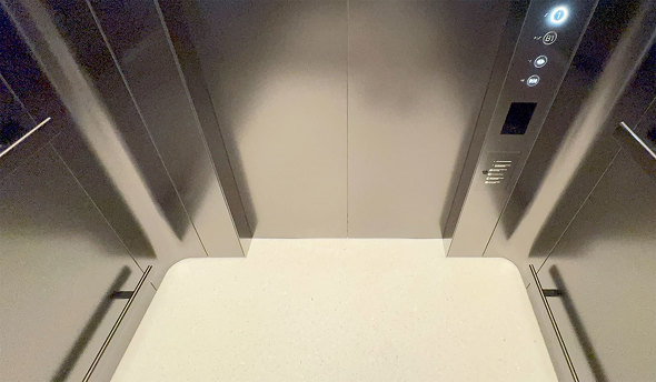 Apple Store  cX TOTr j[A I[v G z