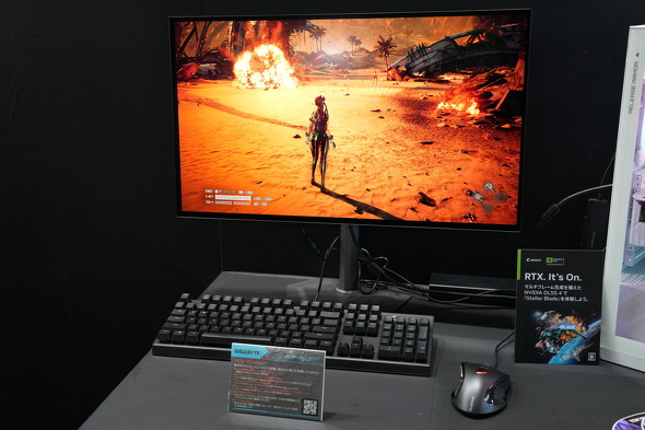 MO27Q28G OLED Gaming Monitor