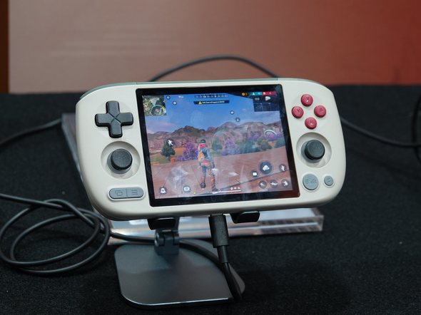 「AYANEO Pocket AIR Mini」