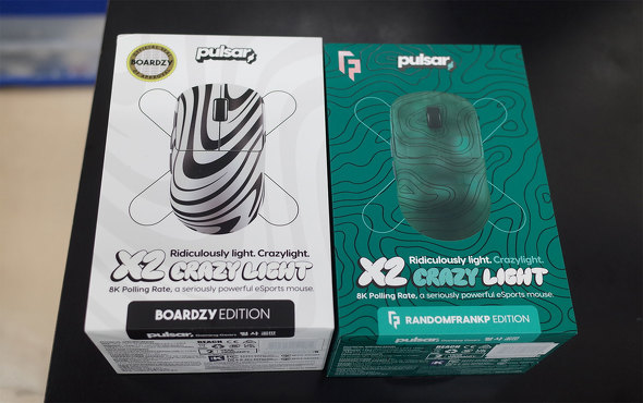 p\RSHOPA[NɓׂuX2 CrazyLightv̐VF