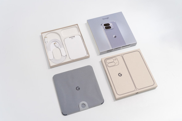 Google ܂ tbOVbv tH_uX}[gtH Pixel 10 Pro Fold