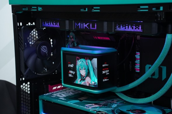 ASUS「ROG×初音ミク」コラボPC、国内向け発売日と価格は10月17日