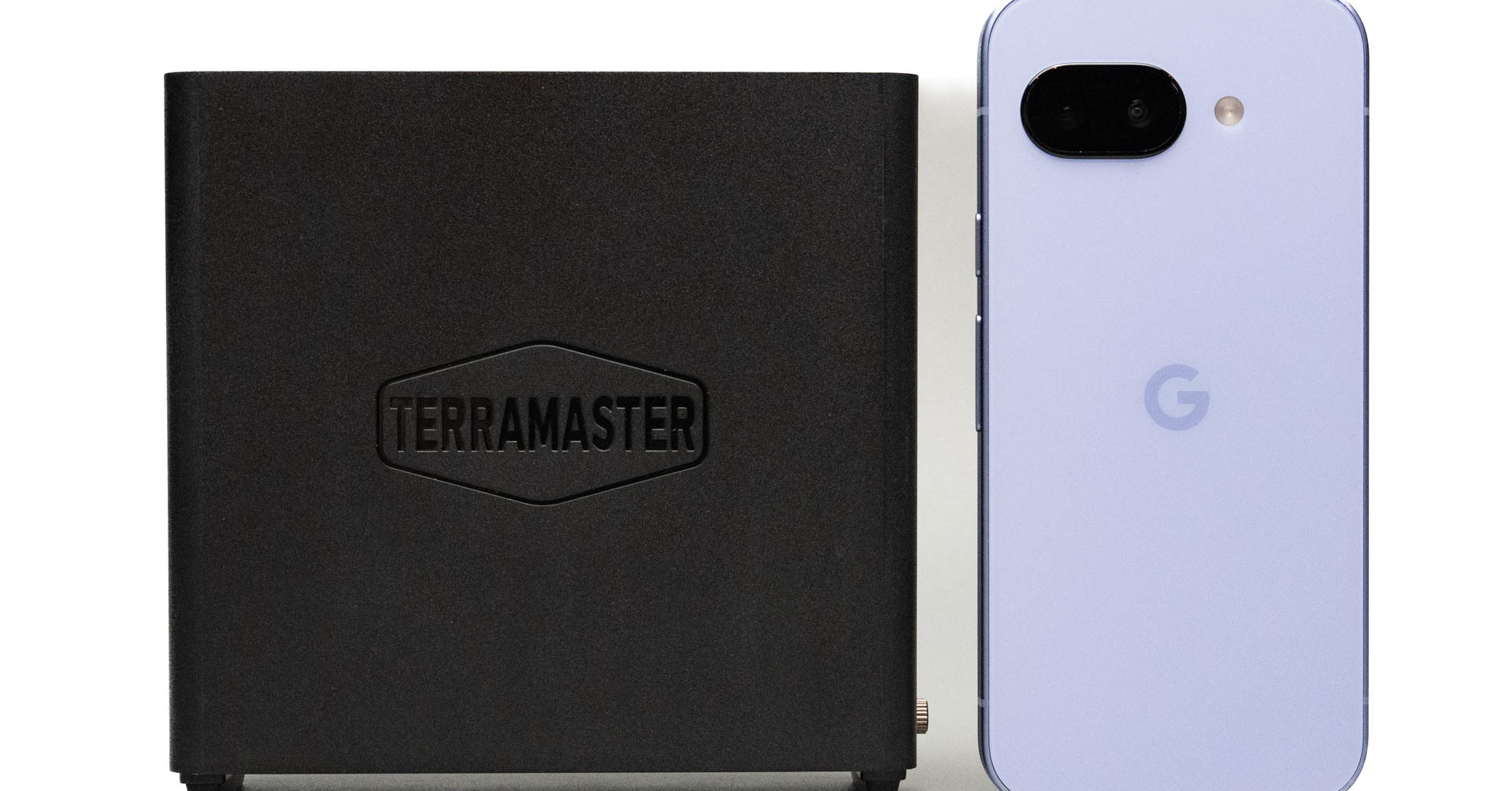 「TerraMaster F4 SSD」を試す　手頃な価格で“フルSSD”を実現できるNASキット