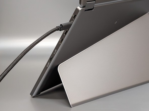 ASUS JAPAN 2画面ディスプレイ モバイルディスプレイ 14型 ZenScreen Duo OLED MQ149CD