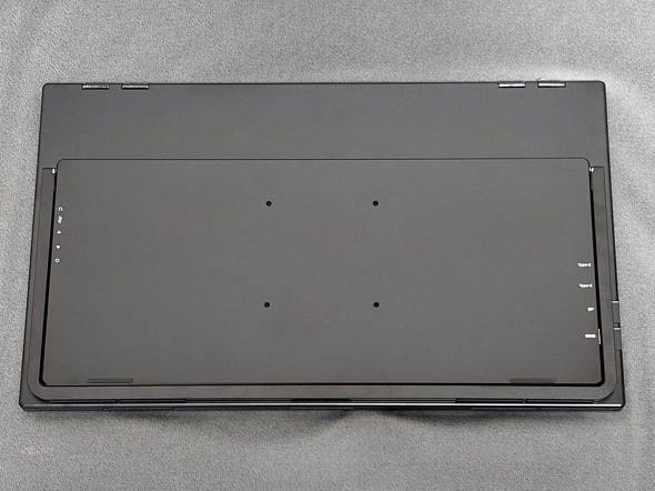 TR[ DMBG25HBK-4K 2 oC fA fBXvC 23.8^ 4K