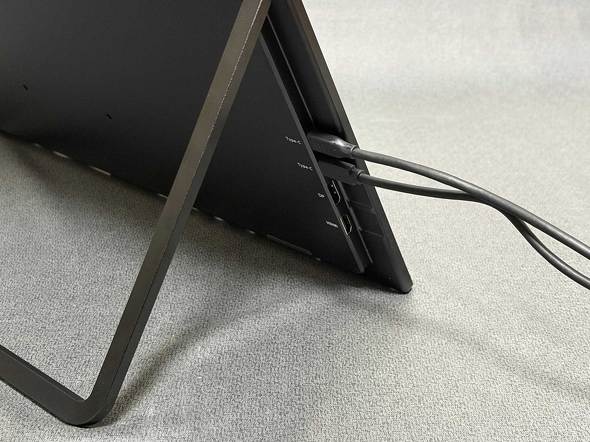 TR[ DMBG25HBK-4K 2 oC fA fBXvC 23.8^ 4K