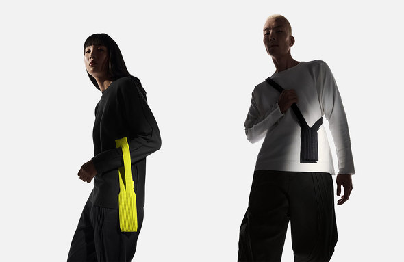 iPhone Pocket 林信行 ケース イッセイ ミヤケ ISSEY MIYAKE 三宅 一生 Apple