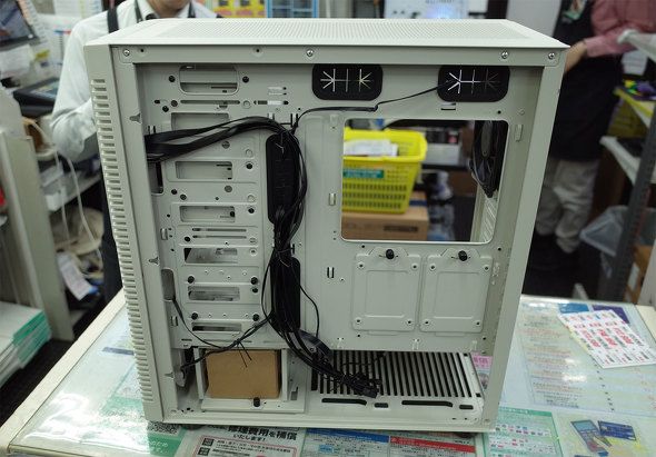 �E���ʃp�l�����O�����Ƃ���