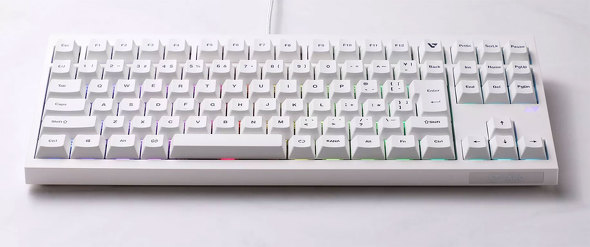 �z���C�g���f���̐��i�摜