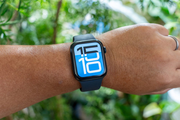 Apple Watch 3 SE 廉価モデル スマートウォッチ 第3世代 40mm 44mm GPS アルミニウム