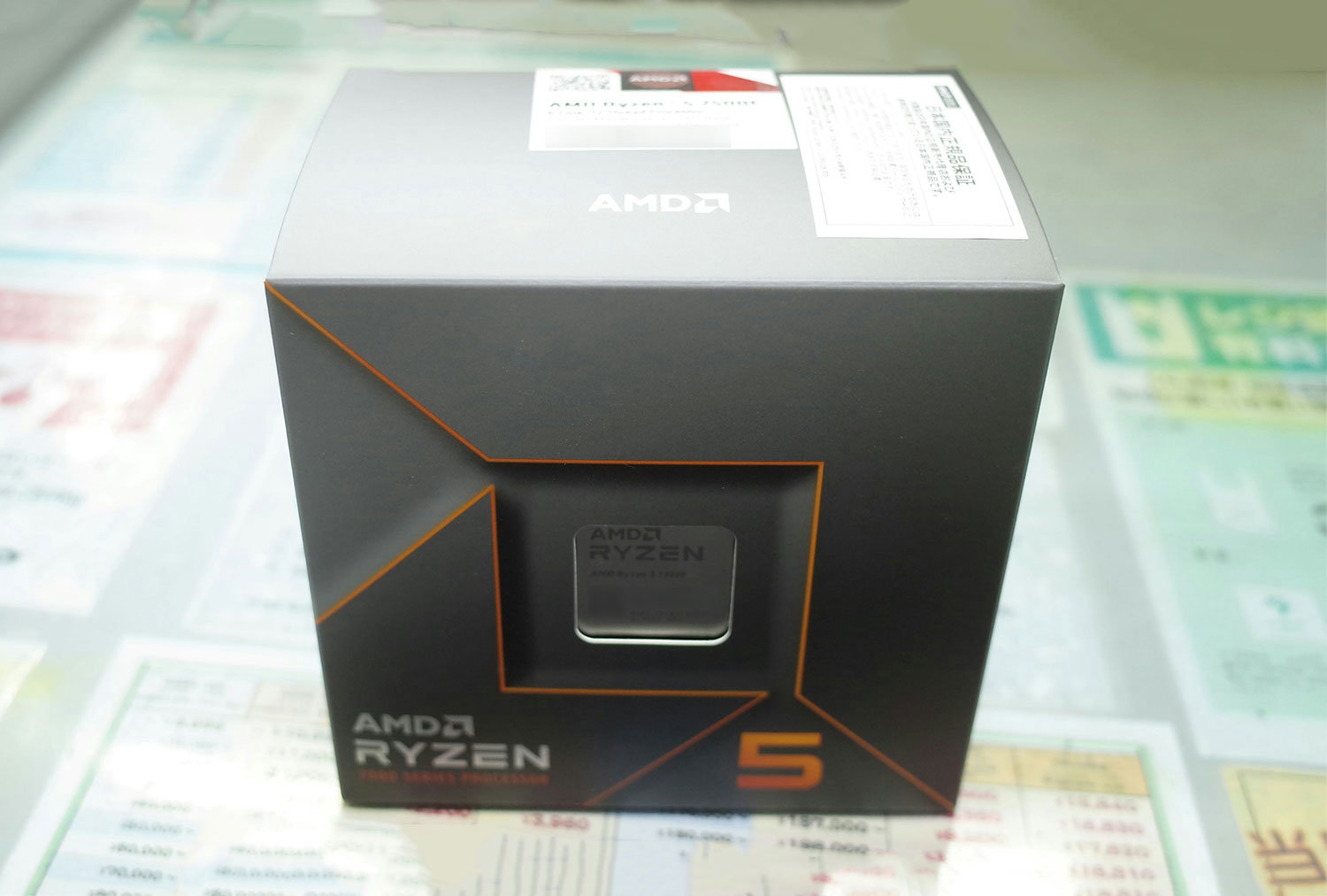 2.7万円のGPUなしRyzenや奥行き約125mmの1200W電源が登場：古田雄介の