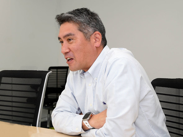 �A�C���{�b�g �W���p�� iRobot �A�M�|�Y�@11�� �`���v�^�[11 ���{�b�g�|���@