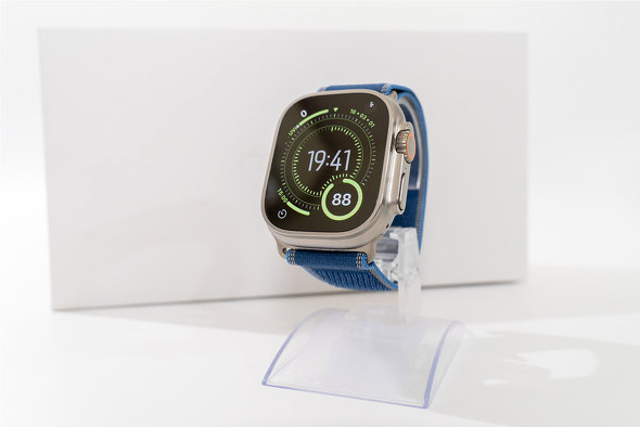 Apple Watch Ultra 3 �X�}�[�g�E�H�b�` �ŏ�ʃ��f�� GPS �`�^�j�E�� �����_�f