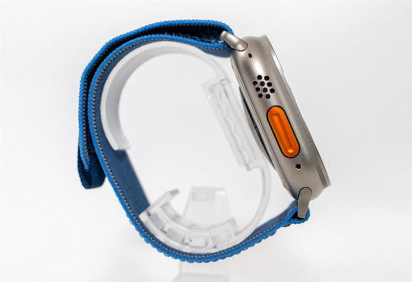 Apple Watch Ultra 3 �X�}�[�g�E�H�b�` �ŏ�ʃ��f�� GPS �`�^�j�E�� �����_�f