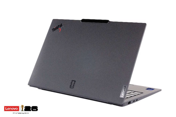 ThinkPad X1 Carbon Gen 14��FIFA World Cup 26 Edition