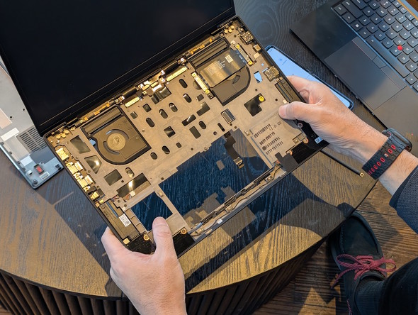 �L�[�{�[�h���O��