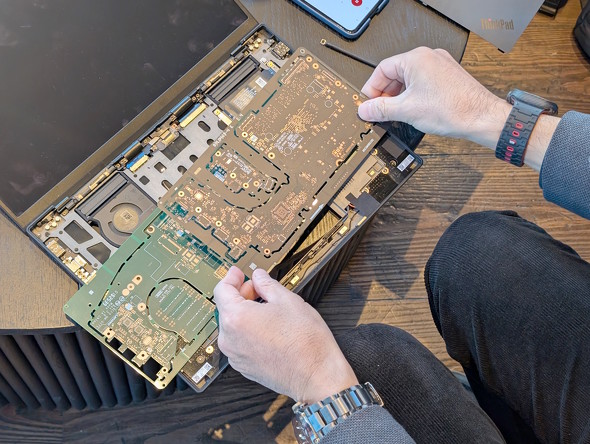 �V�}�U�[�{�[�h