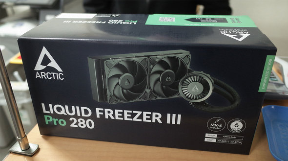 �I���I�X�y�b�N�ɓ��ׂ����uLiquid Freezer III Pro 280�v