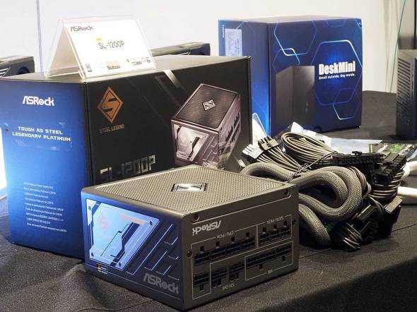 ASRock �t�@���~�[�e�B���O ���\�� CES 2026 PC�p�[�c ���� �t�H���O���� CPU�N�[���[