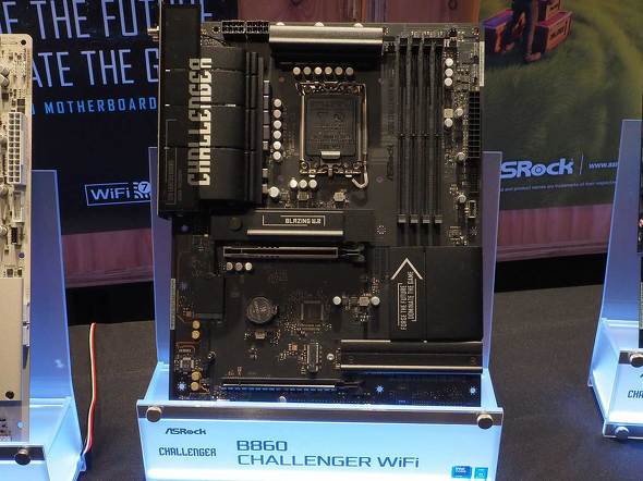 ASRock �t�@���~�[�e�B���O ���\�� CES 2026 PC�p�[�c ���� �t�H���O���� CPU�N�[���[